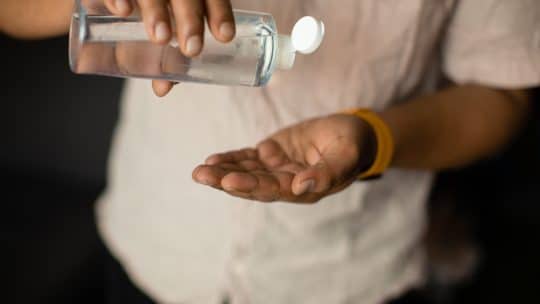 Protégez-vous efficacement : tout savoir sur les gels hydroalcooliques